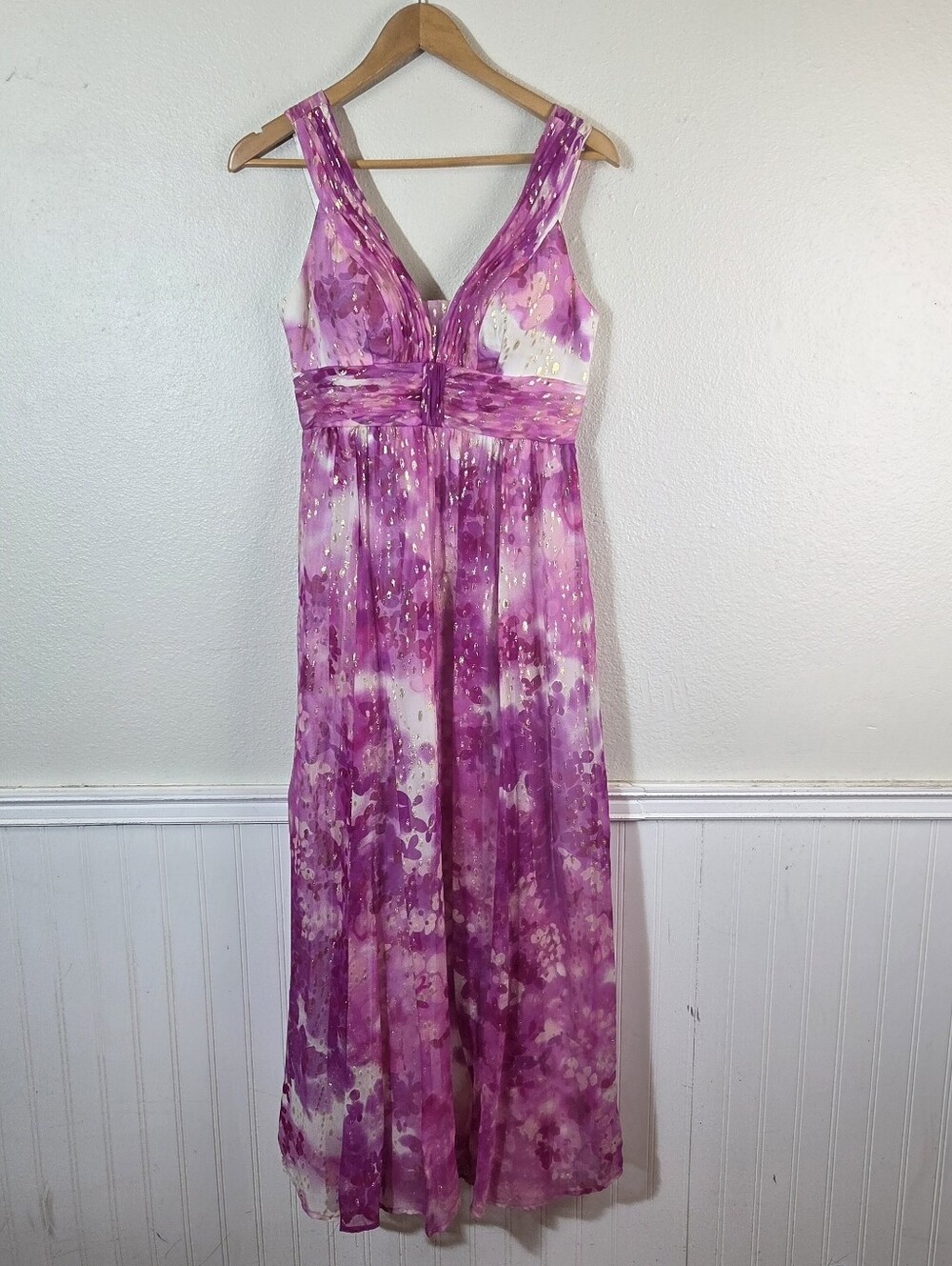 Aidan Mattox Purple Floral Metallic Gold Maxi Dress Silk Blend V Neck Empire